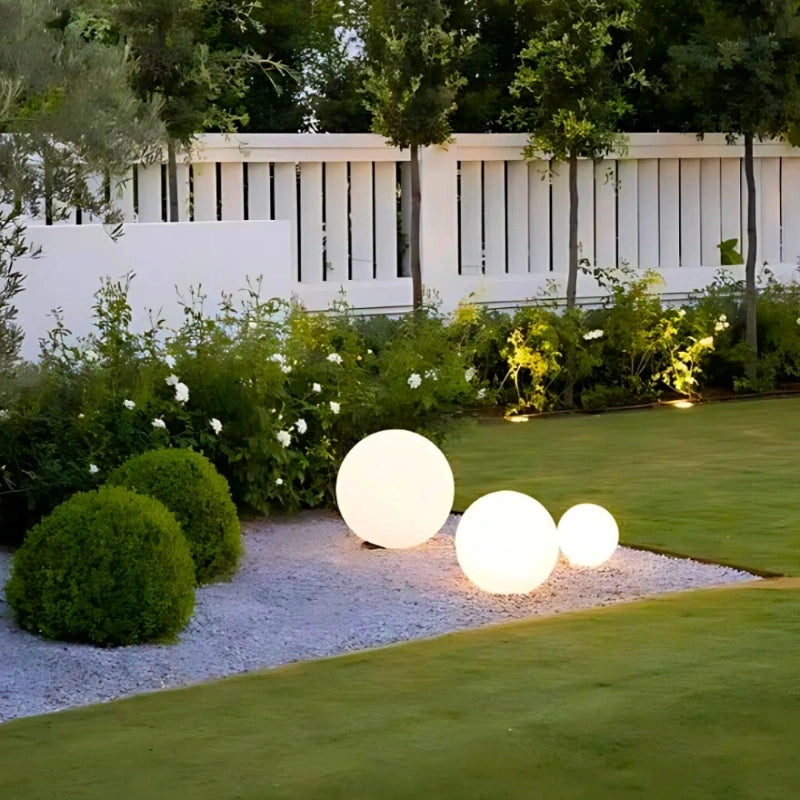 Lagom™ Spherical Garden Light
