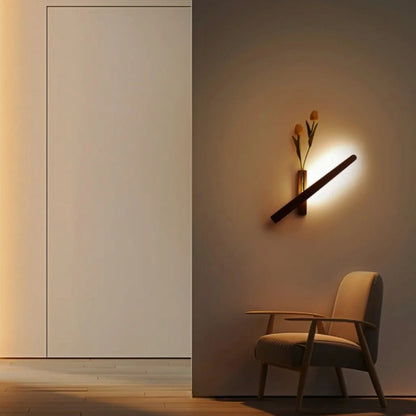 AuraVase Wall Light