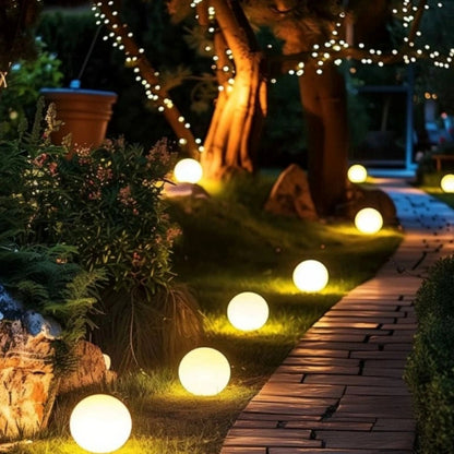 Lagom™ Spherical Garden Light