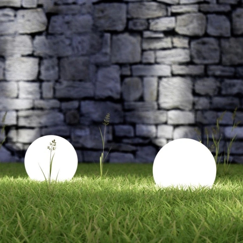 Lagom™ Spherical Garden Light